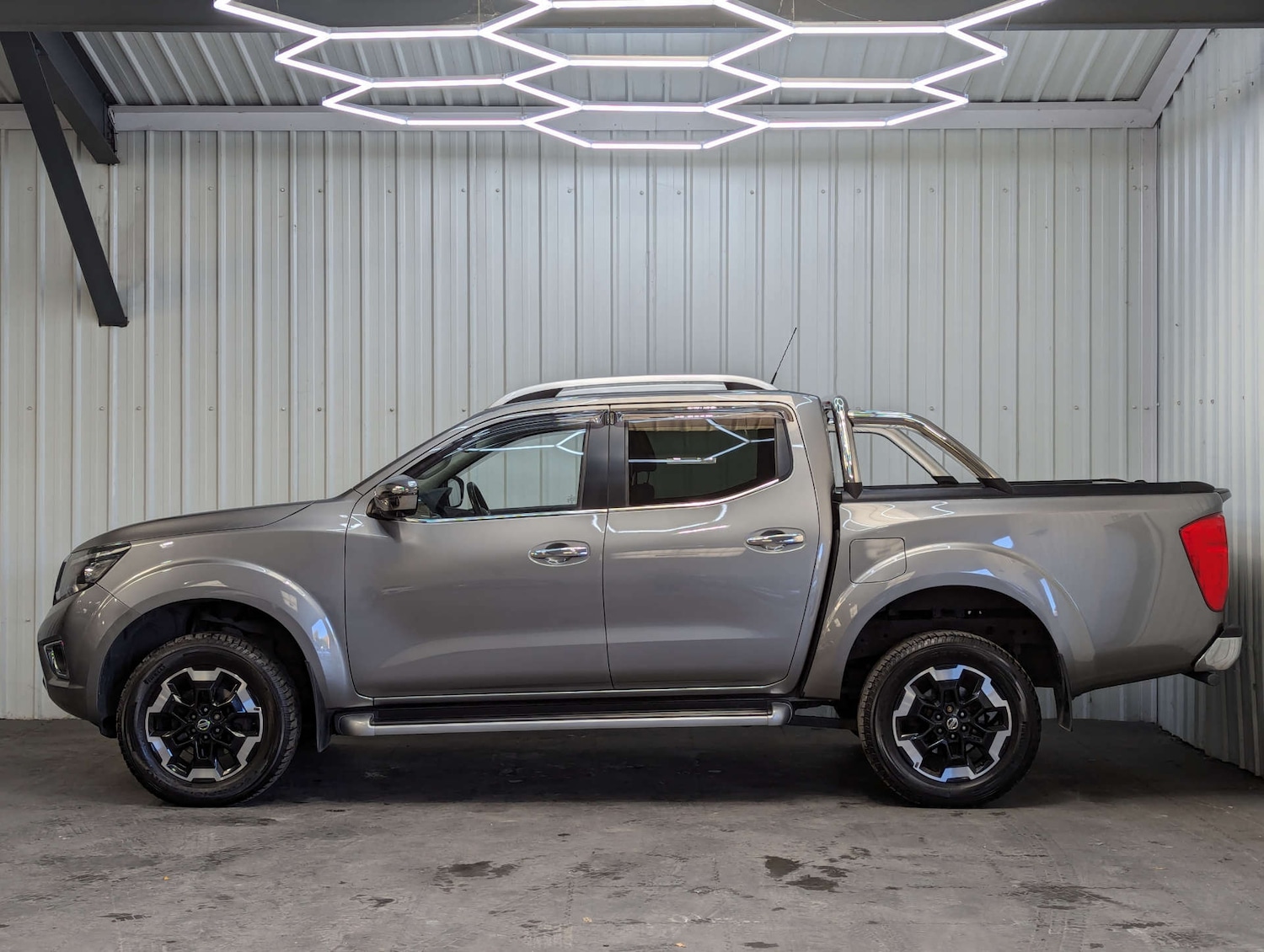 Used Nissan Navara 2021 for sale - 76600579: Photo 15