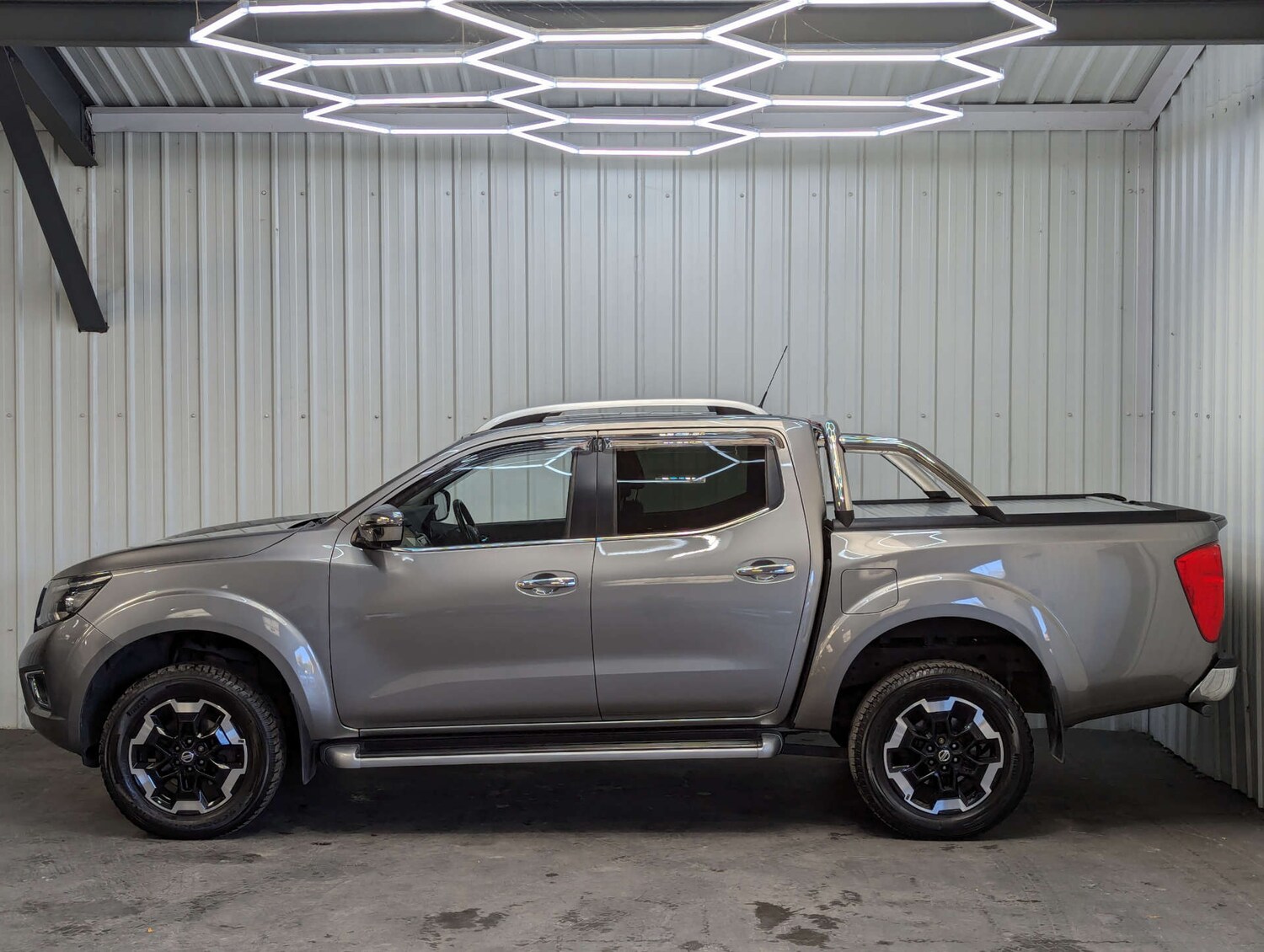 Used Nissan Navara 2021 for sale - 76600579: Photo 17