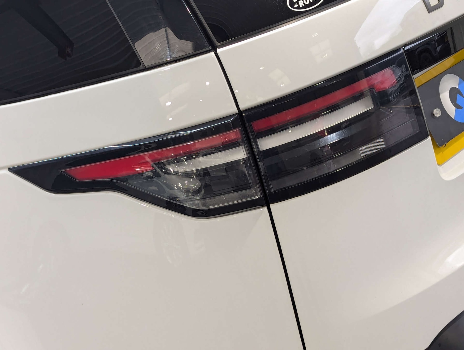 Used Land Rover Discovery 2018 for sale - 76830003: Photo 40