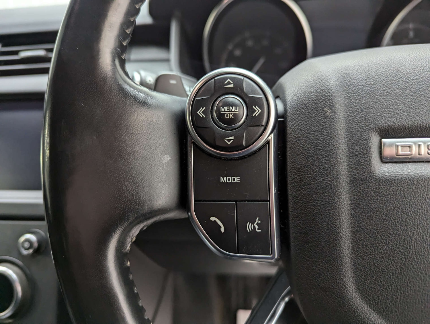 Used Land Rover Discovery 2018 for sale - 76830003: Photo 60