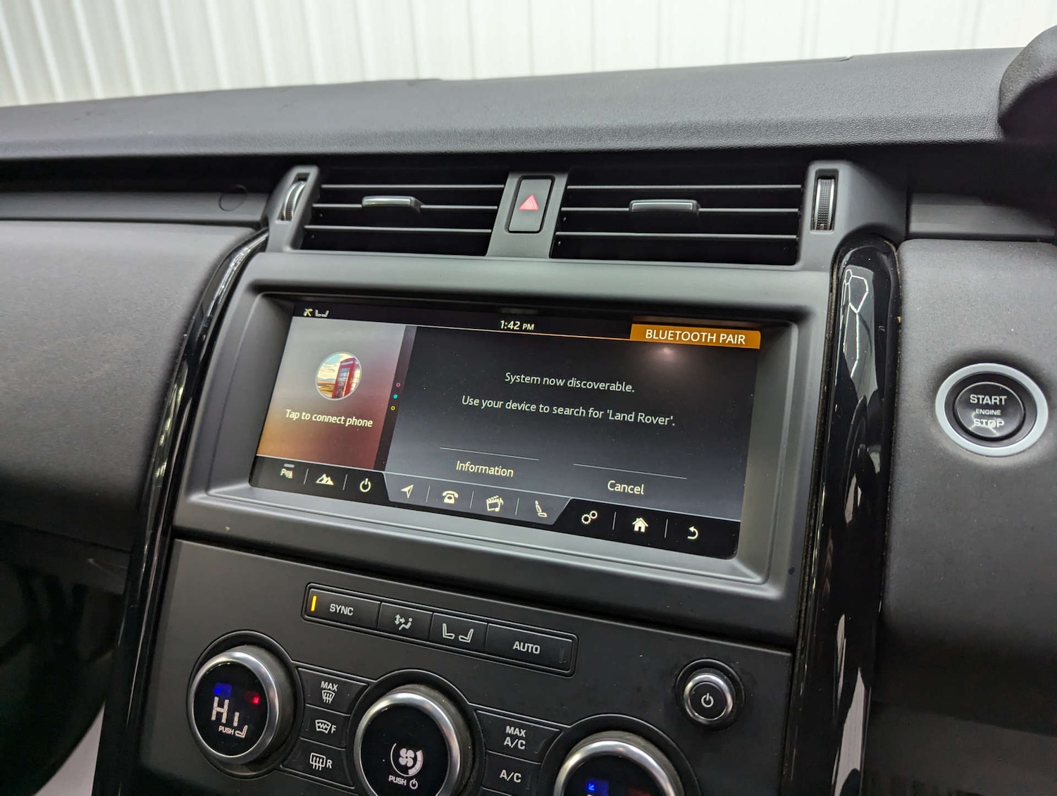 Used Land Rover Discovery 2018 for sale - 76830003: Photo 75