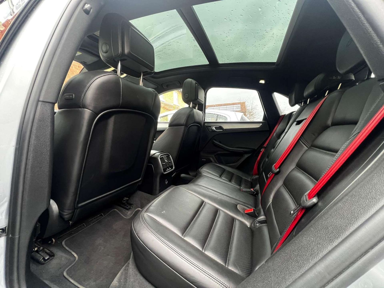 Used Porsche Macan 2017 for sale - 78098913: Photo 17