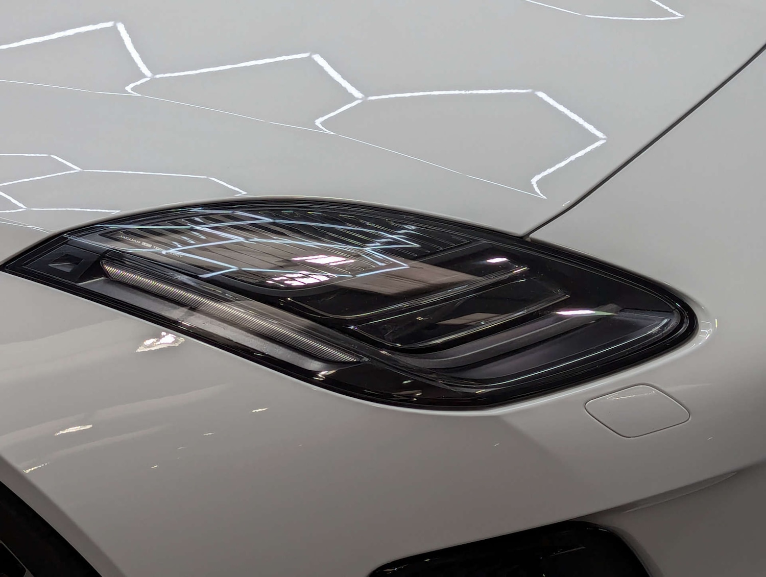 Used Jaguar F-Type 2018 for sale - 76339939: Photo 28