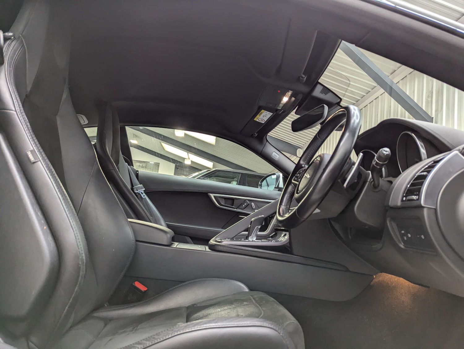 Used Jaguar F-Type 2018 for sale - 76339939: Photo 52