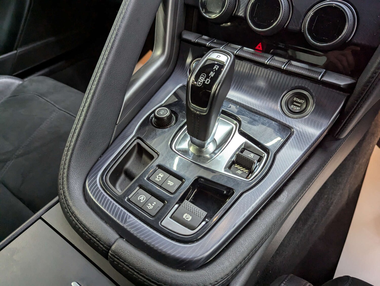 Used Jaguar F-Type 2018 for sale - 76339939: Photo 81