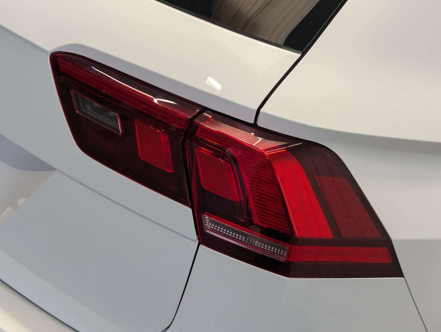 Used Volkswagen Tiguan 2020 for sale - 77583901: Photo 43