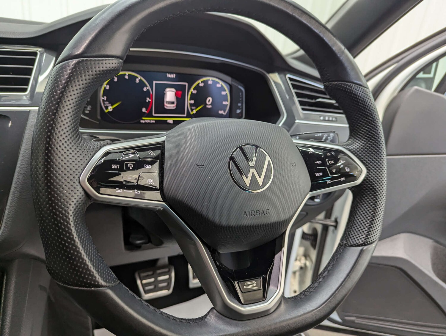 Used Volkswagen Tiguan 2020 for sale - 77583901: Photo 77