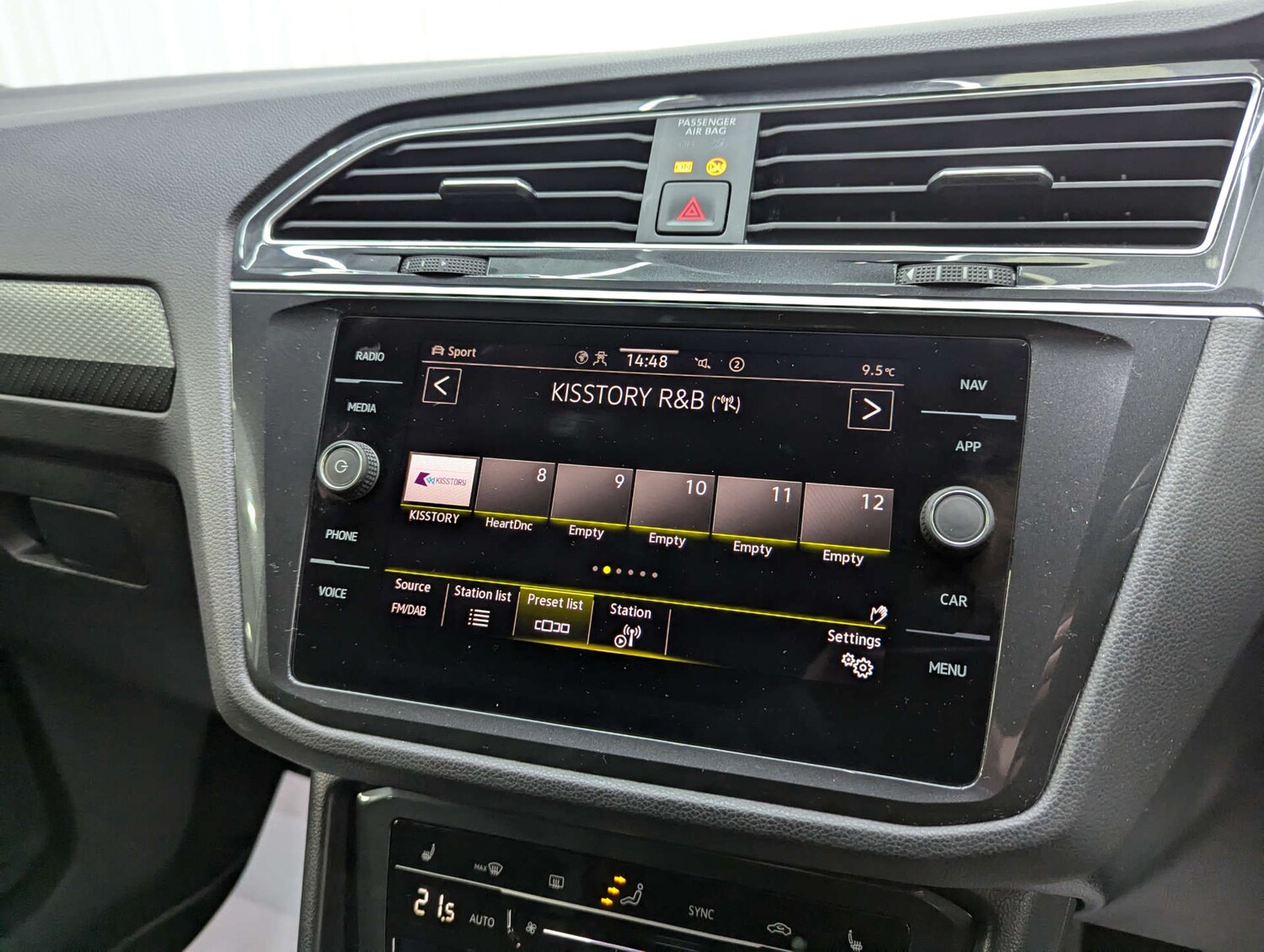 Used Volkswagen Tiguan 2020 for sale - 77583901: Photo 87