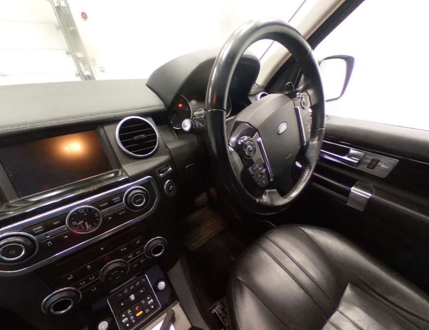 Used Land Rover Discovery 2013 for sale - 77022522: Photo 3