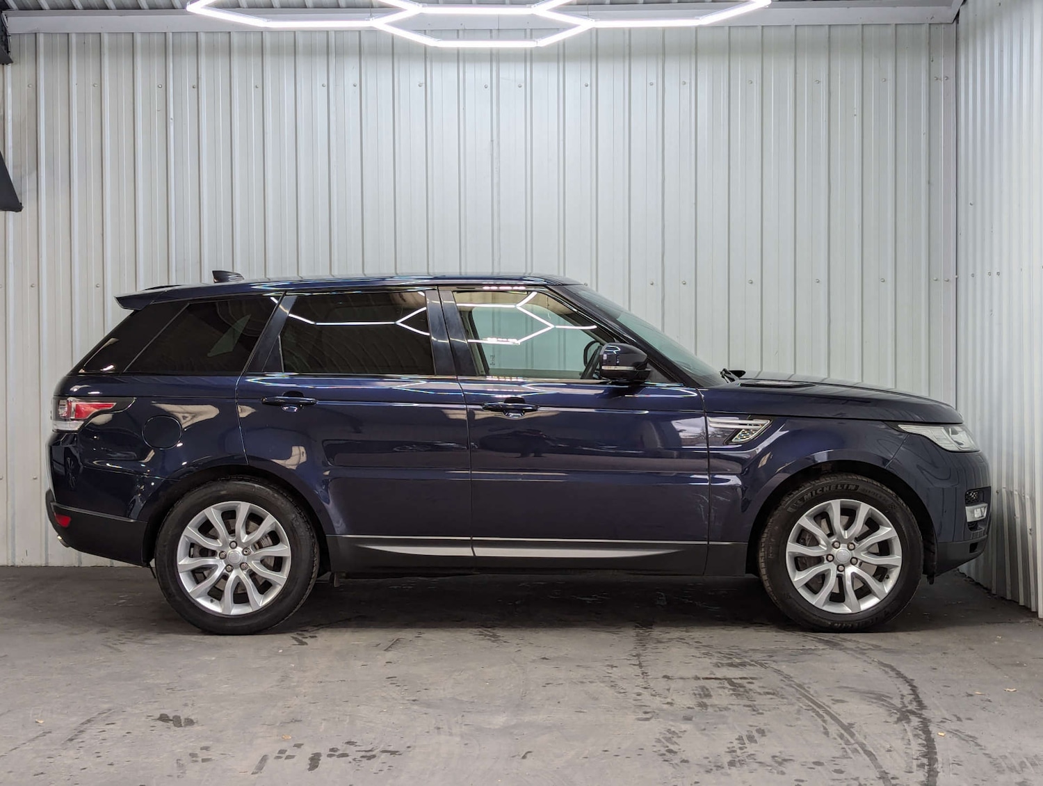 Used Land Rover Range Rover Sport 2018 for sale - 76491012: Photo 13