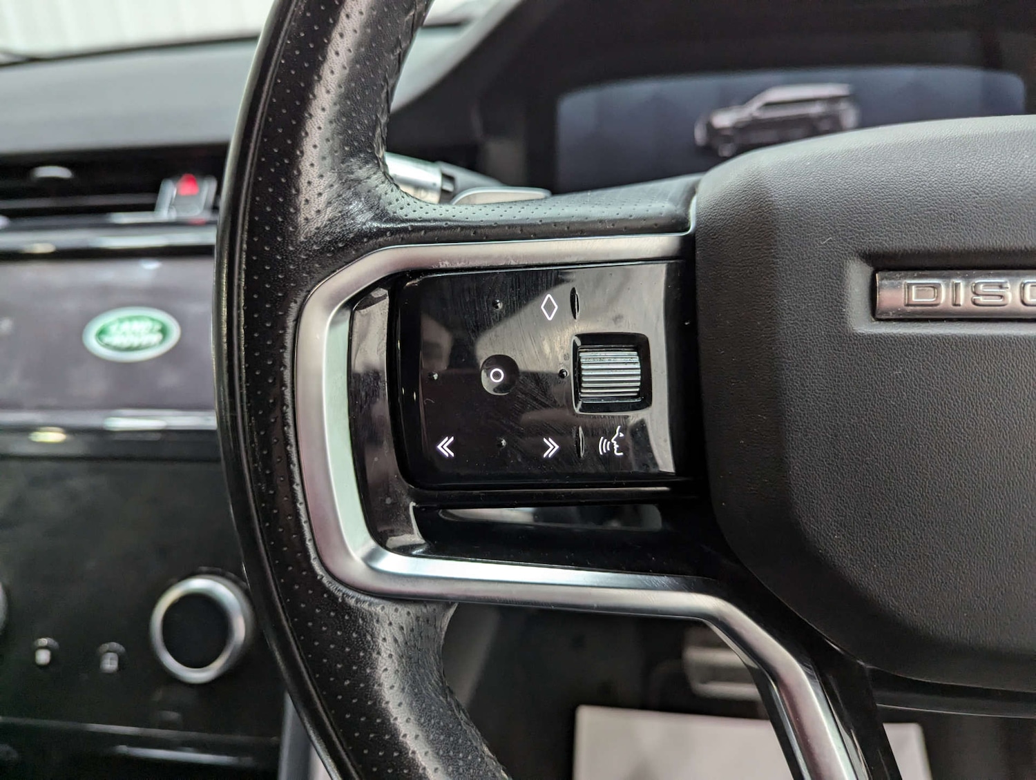 Used Land Rover Discovery Sport 2021 for sale - 76663143: Photo 75