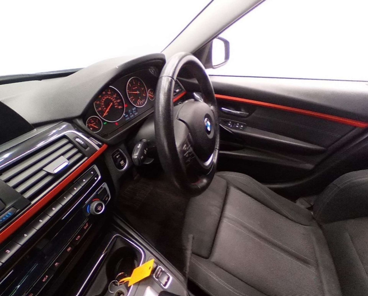 Used BMW 3 Series 2016 for sale - 76588251: Photo 3