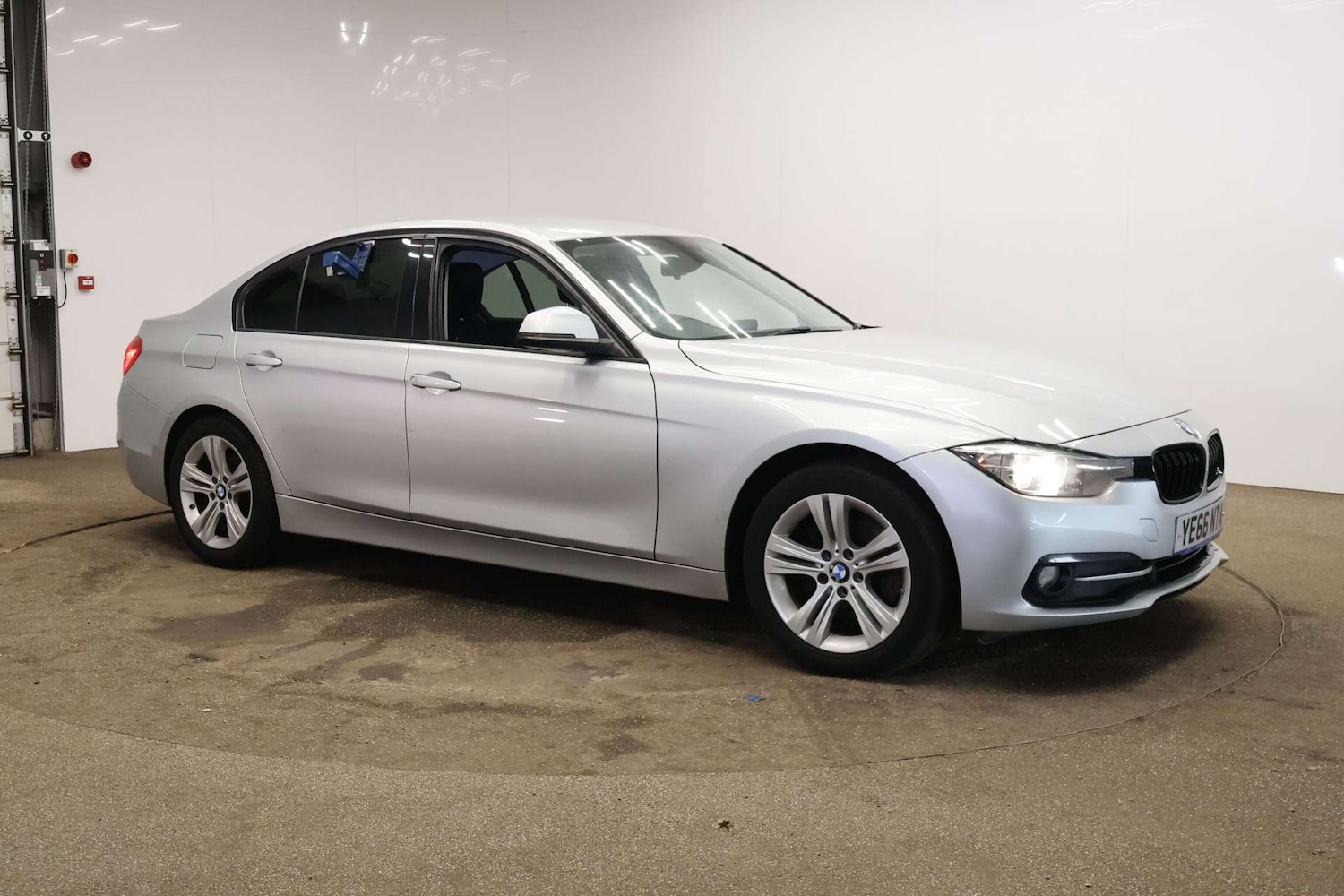 Used BMW 3 Series 2016 for sale - 76588251: Photo 7