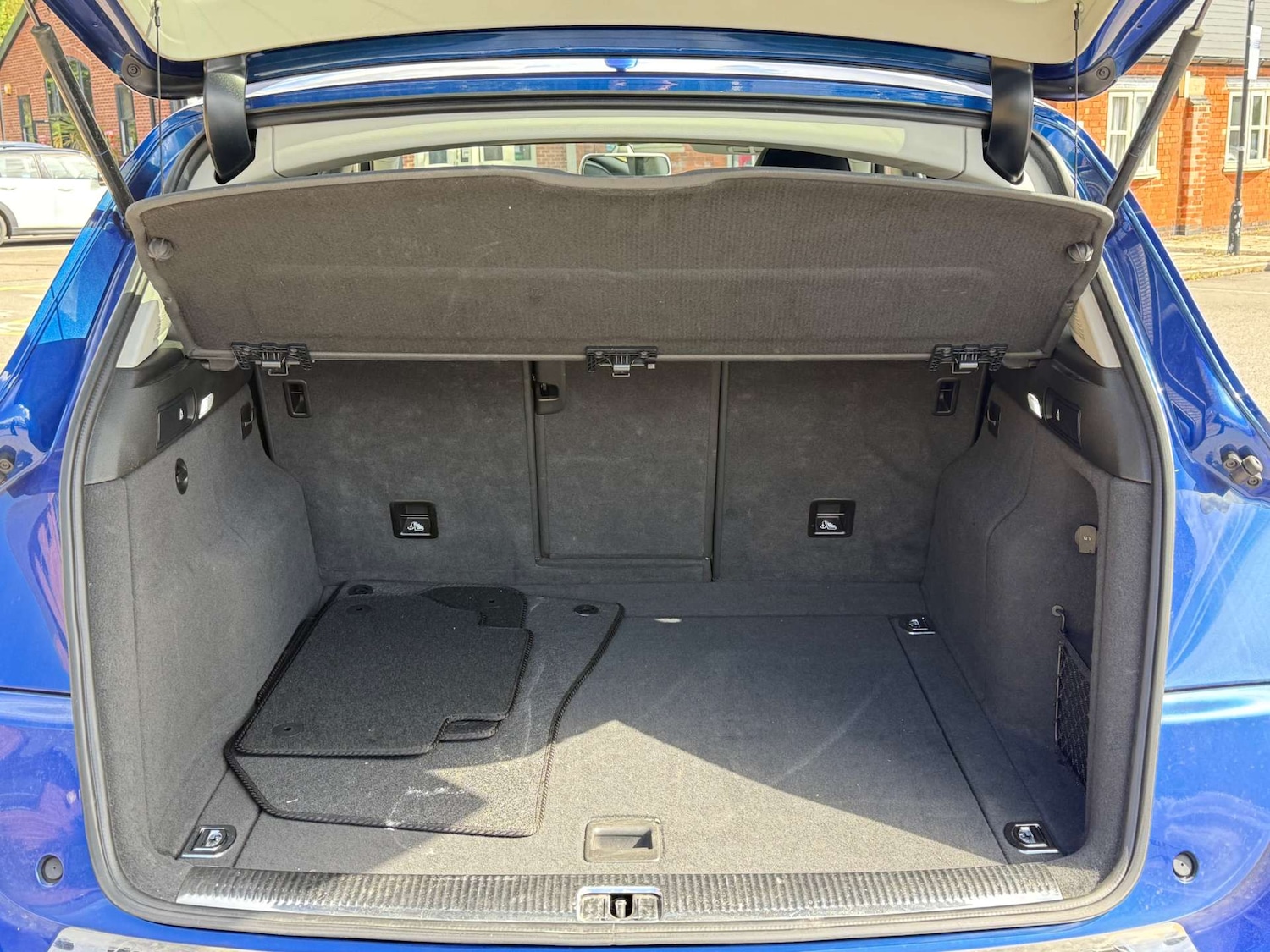 Vehicle 19