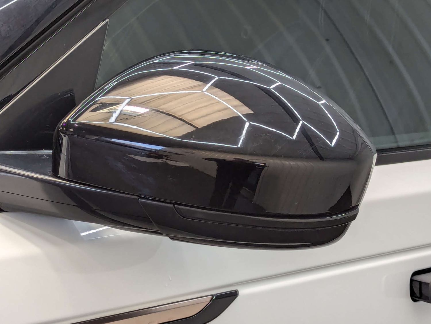 Used Land Rover Range Rover Velar 2018 for sale - 77227772: Photo 27