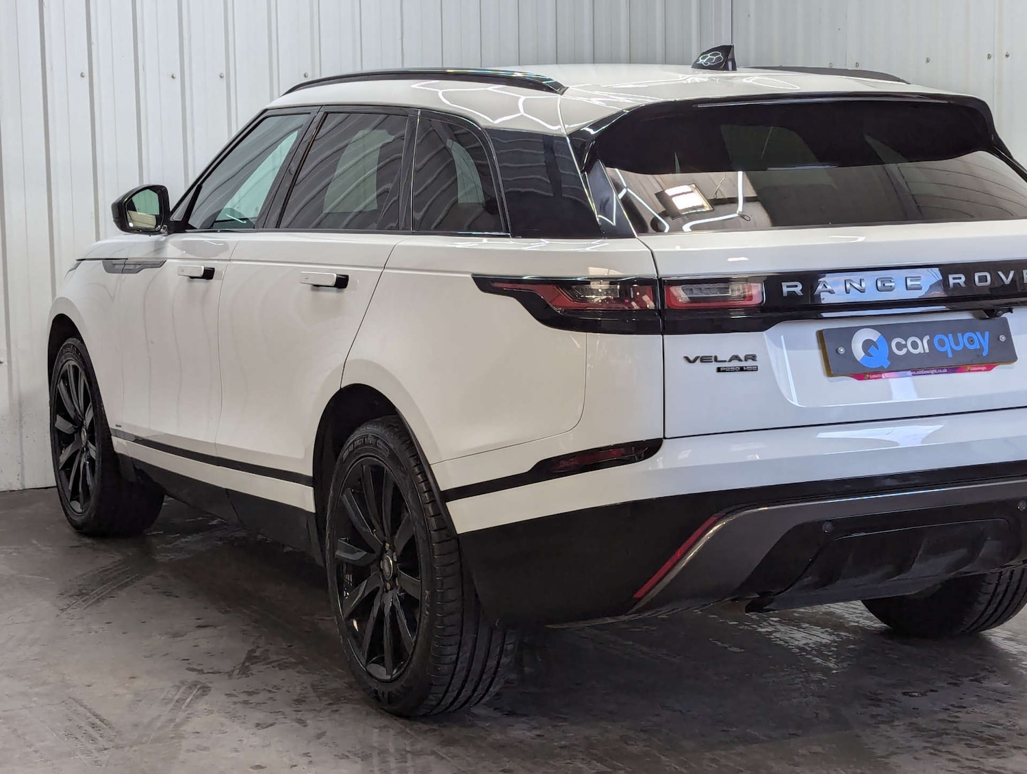 Used Land Rover Range Rover Velar 2018 for sale - 77227772: Photo 30