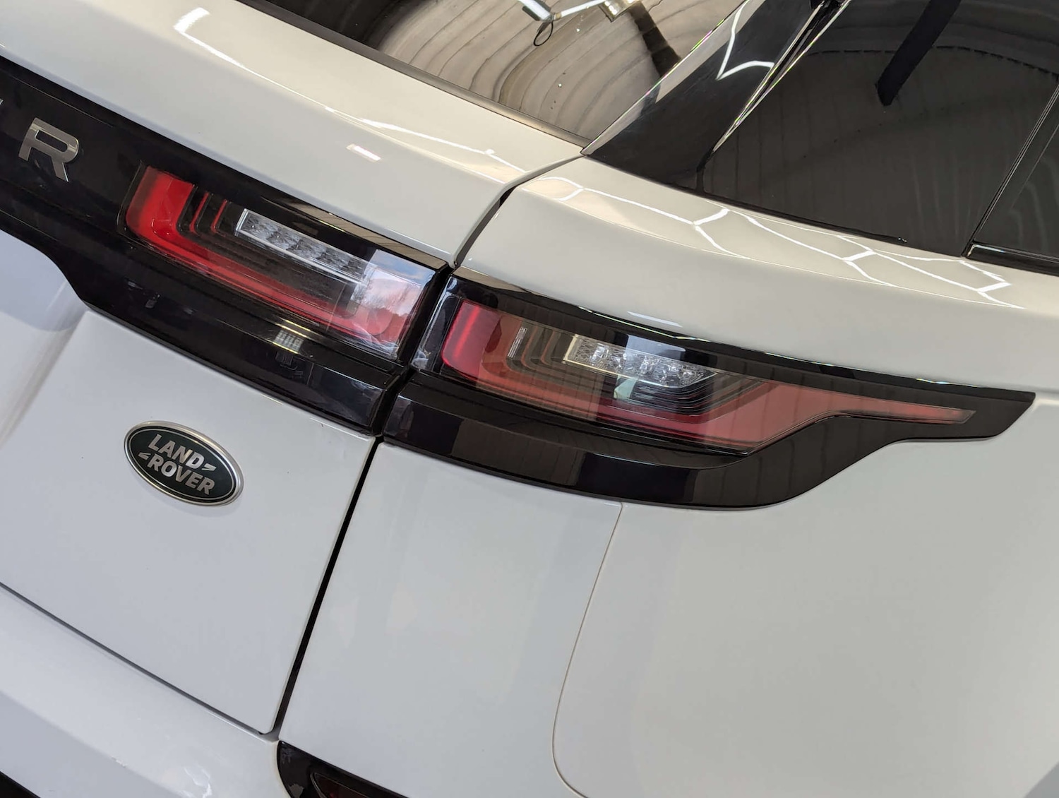 Used Land Rover Range Rover Velar 2018 for sale - 77227772: Photo 39