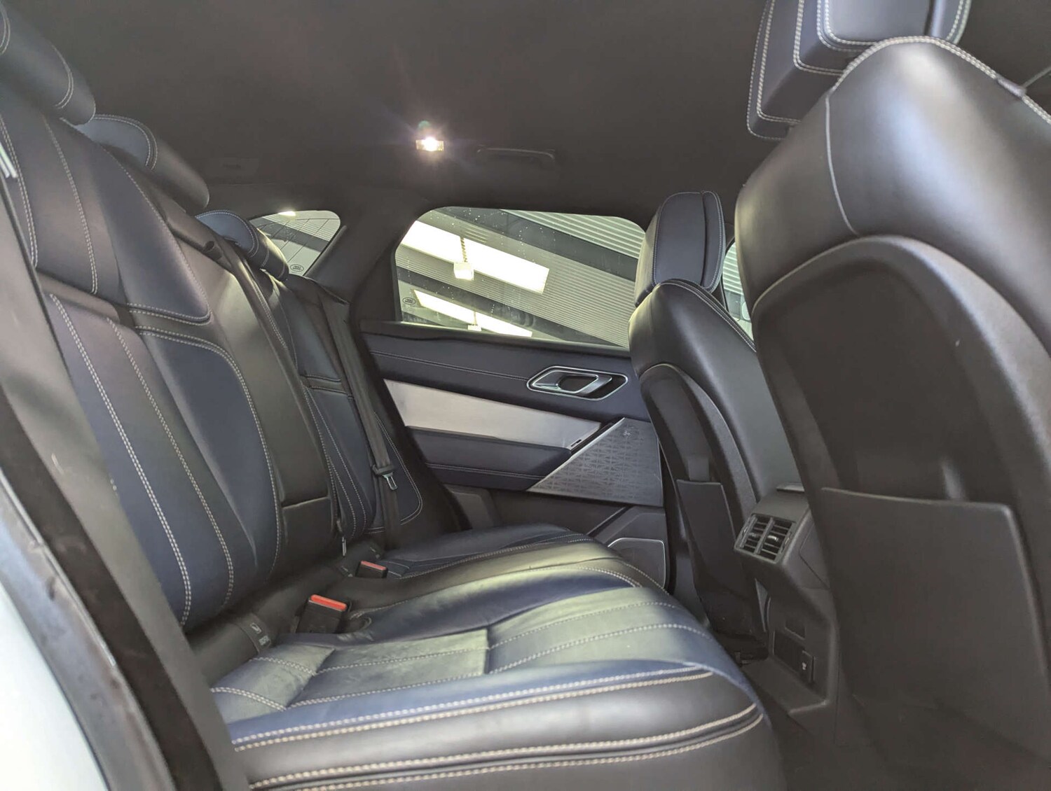 Used Land Rover Range Rover Velar 2018 for sale - 77227772: Photo 55