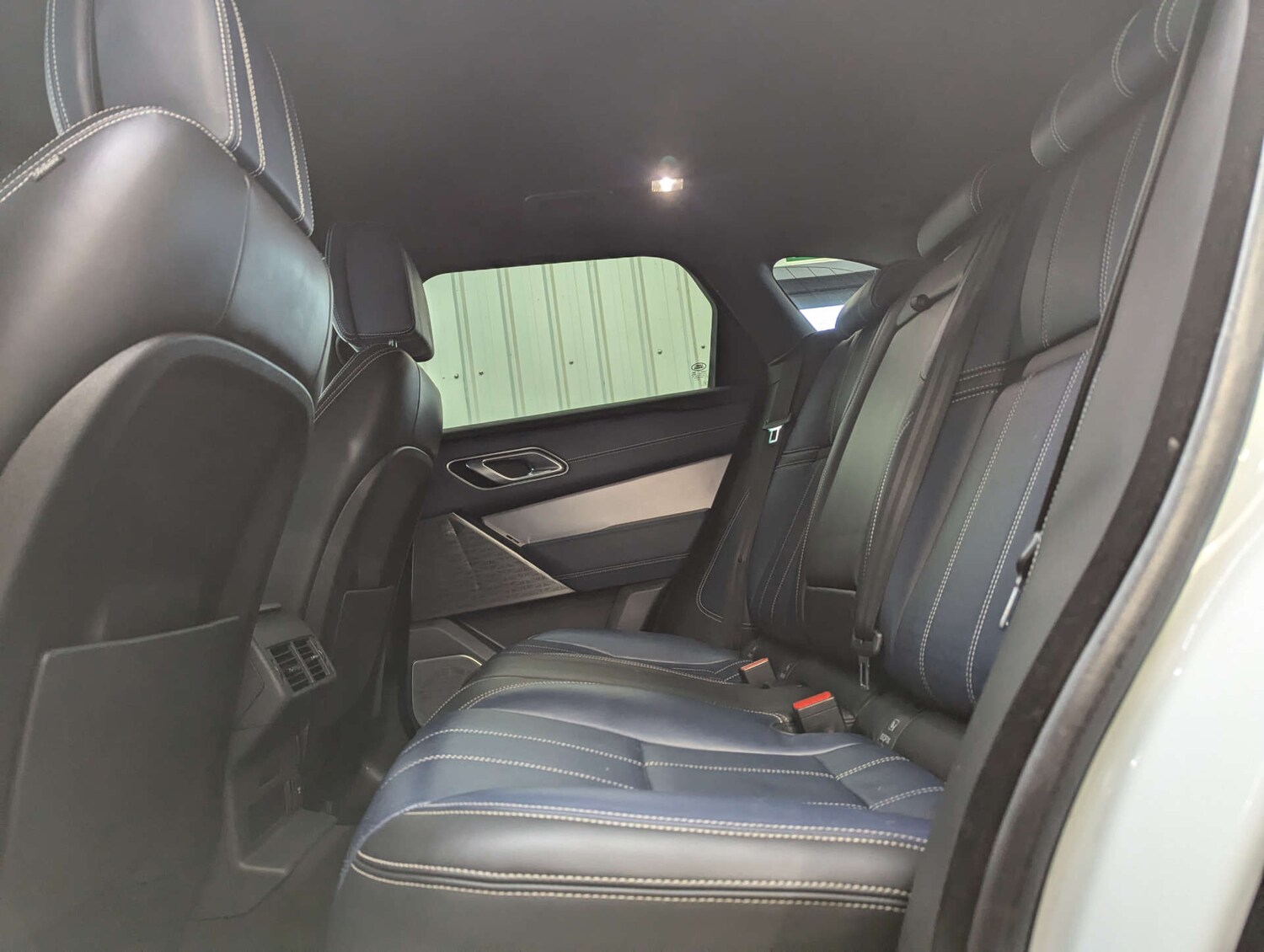 Used Land Rover Range Rover Velar 2018 for sale - 77227772: Photo 61