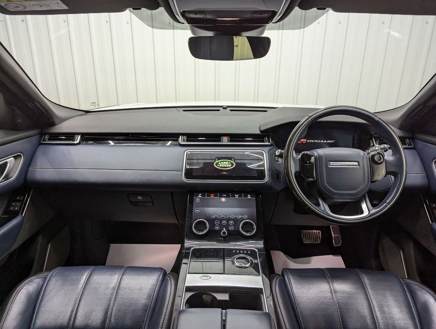 Used Land Rover Range Rover Velar 2018 for sale - 77227772: Photo 65