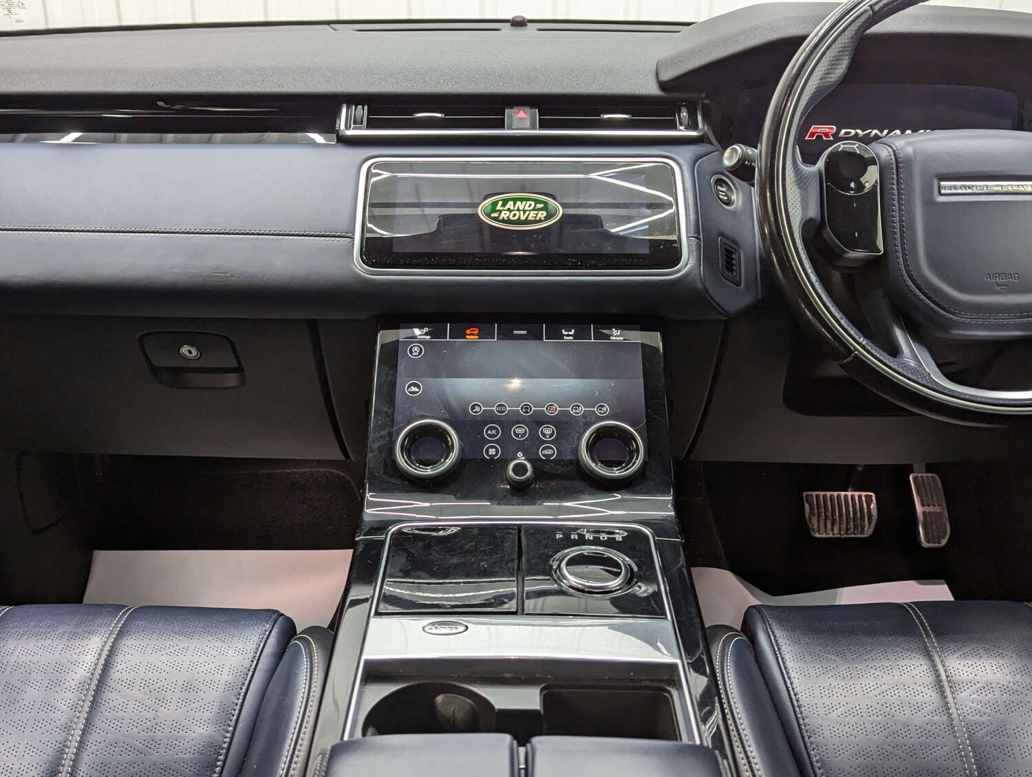 Used Land Rover Range Rover Velar 2018 for sale - 77227772: Photo 67