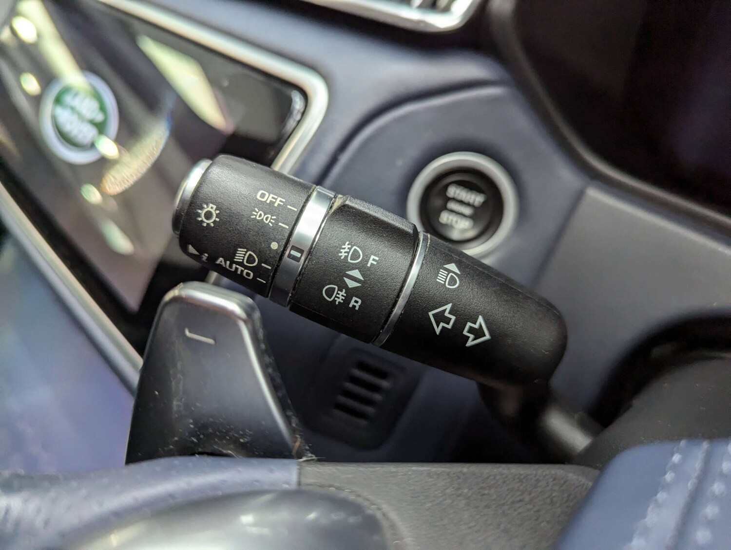 Used Land Rover Range Rover Velar 2018 for sale - 77227772: Photo 68