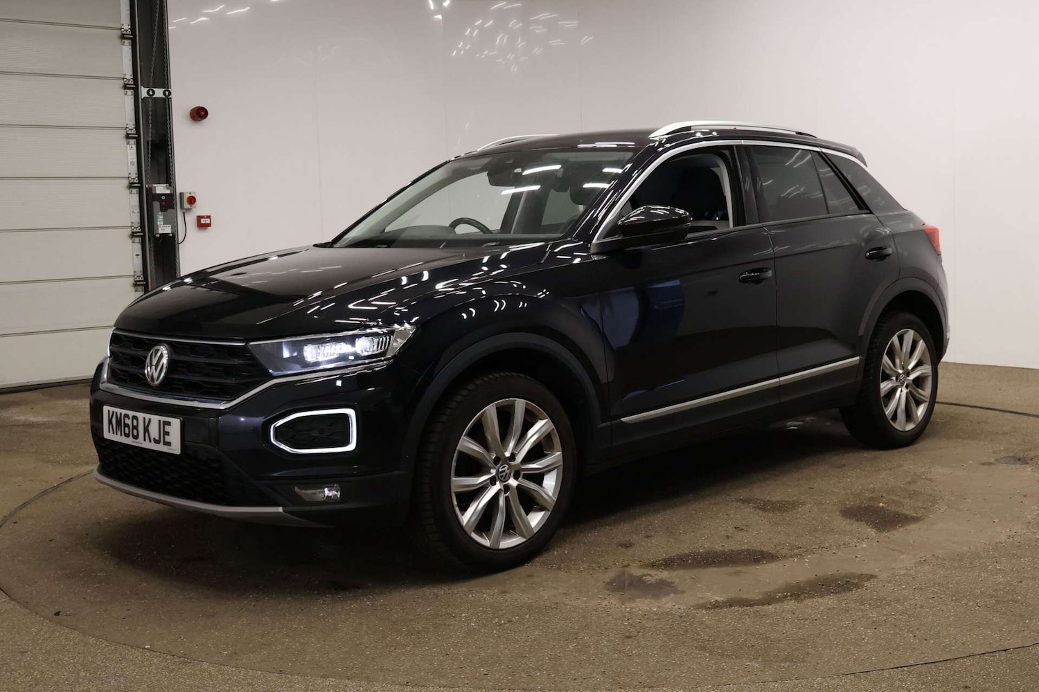 Used Volkswagen T-Roc 2018 for sale - 76630389: Photo 19