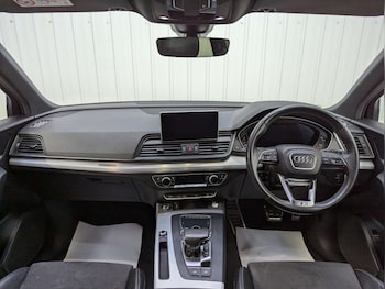 Used Audi Q5 2018 for sale - 75560309: Photo