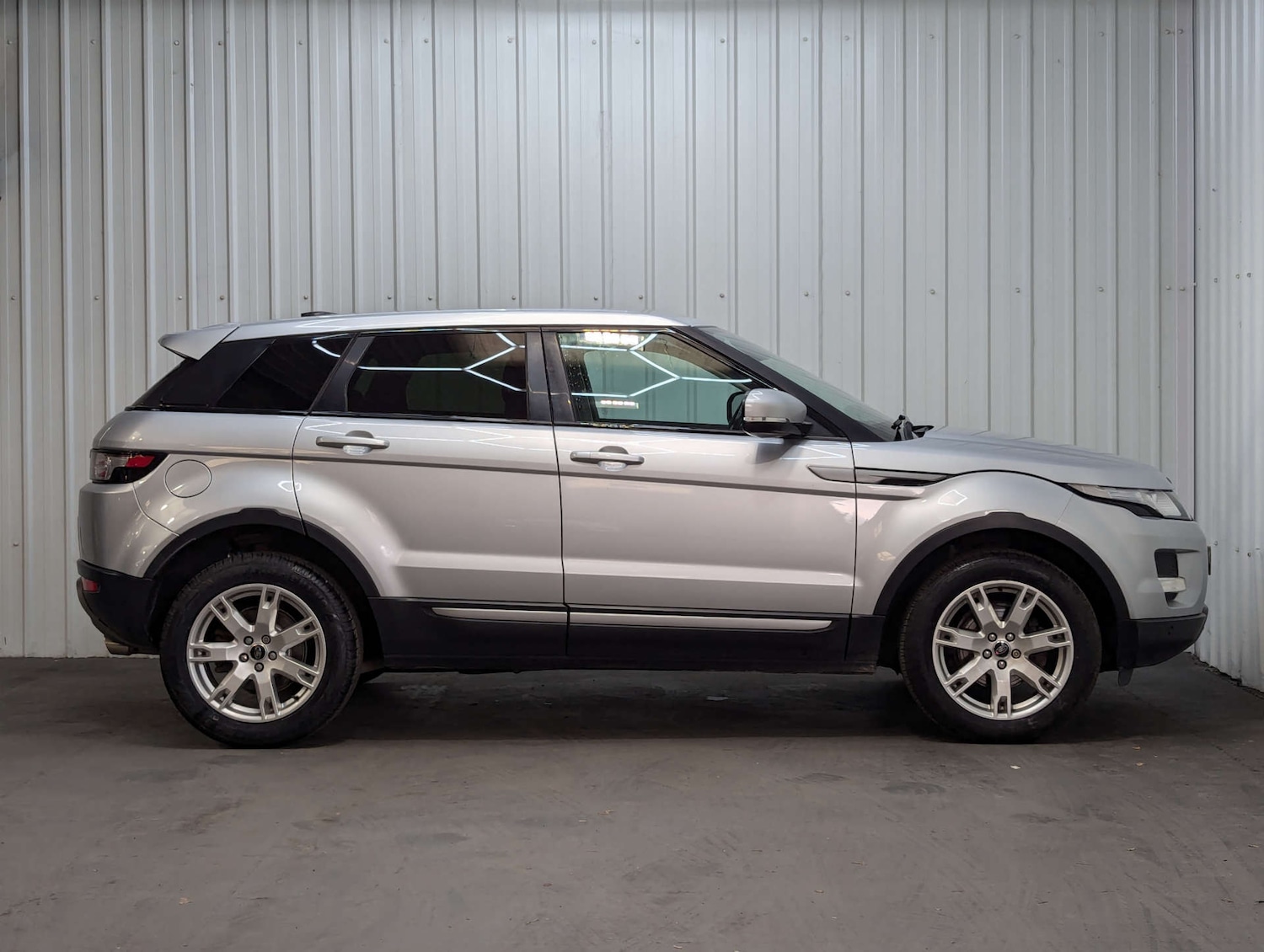 Used Land Rover Range Rover Evoque 2013 for sale - 76278127: Photo 13