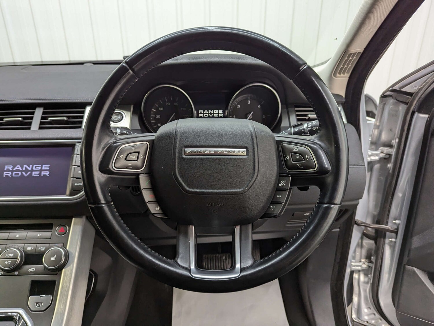 Used Land Rover Range Rover Evoque 2013 for sale - 76278127: Photo 73