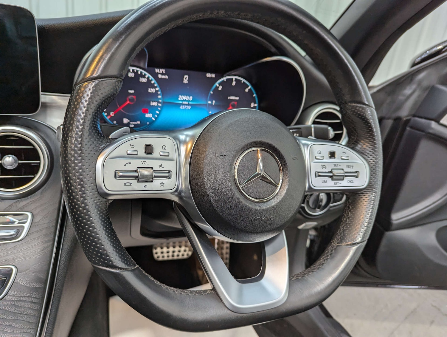 Used Mercedes-Benz C Class 2019 for sale - 77220998: Photo 73