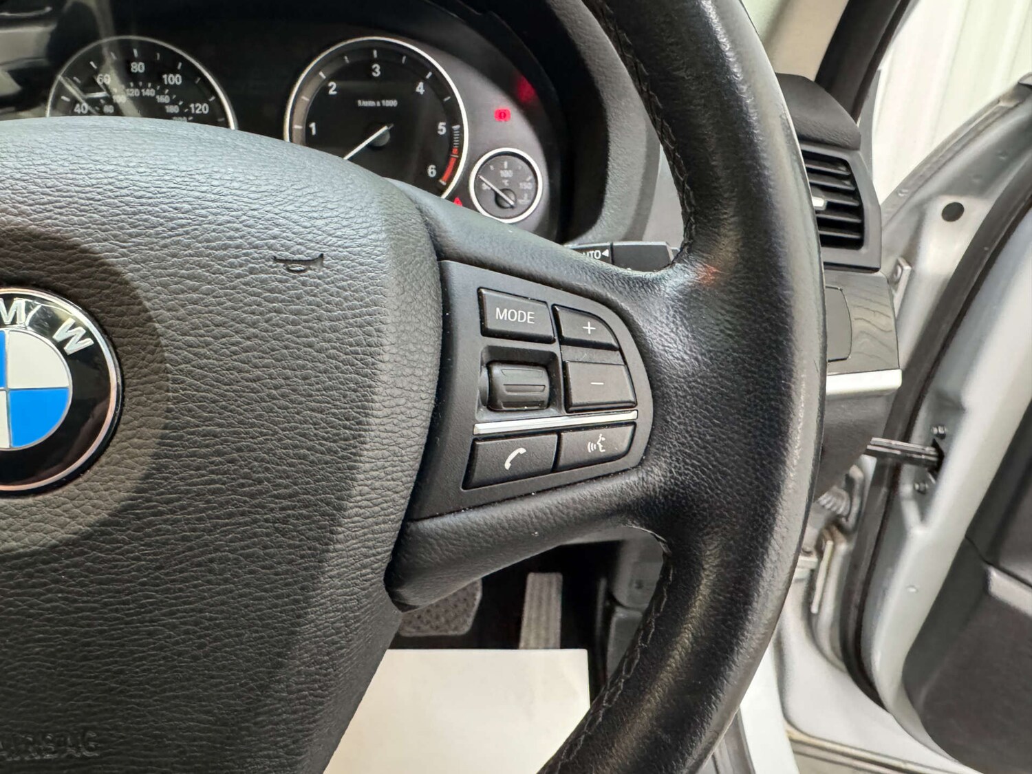 Used BMW X3 2014 for sale - 76601028: Photo 75