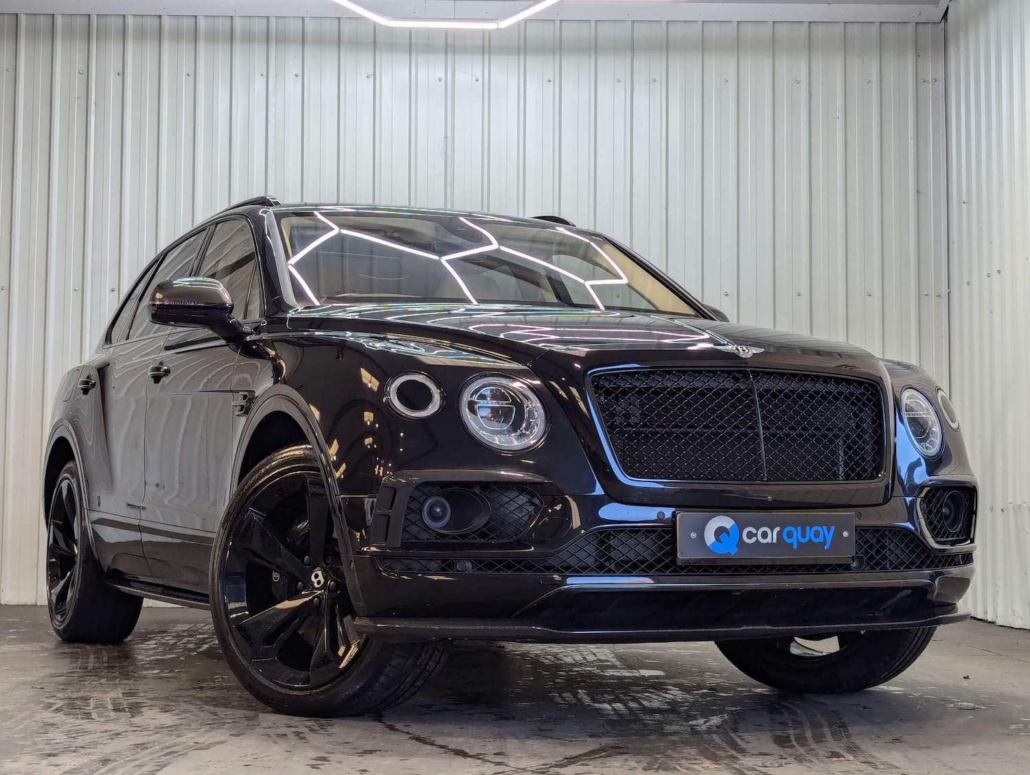 Used Bentley Bentayga 2017 for sale - 78078328: Photo 3