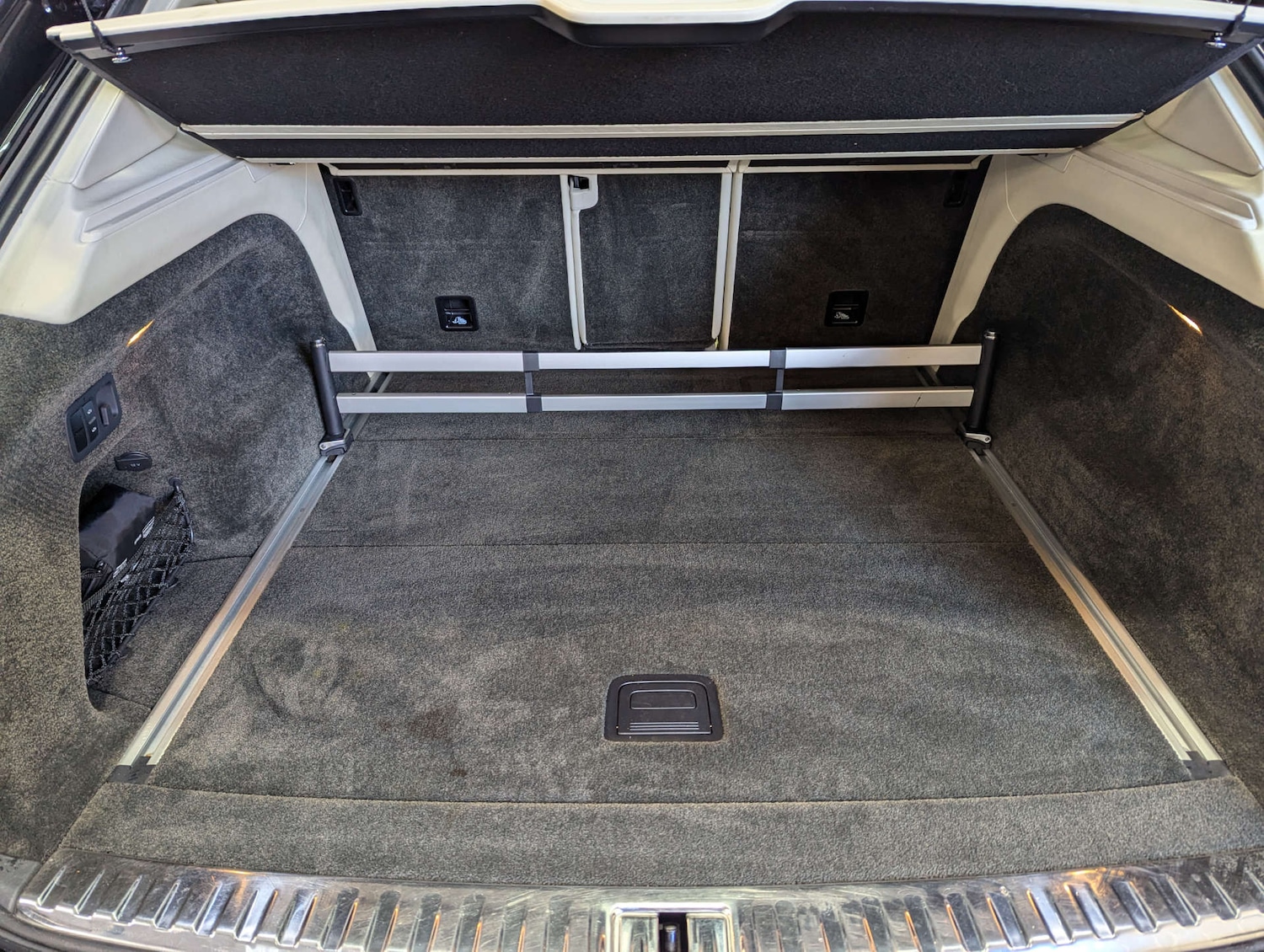 Used Bentley Bentayga 2017 for sale - 78078328: Photo 42