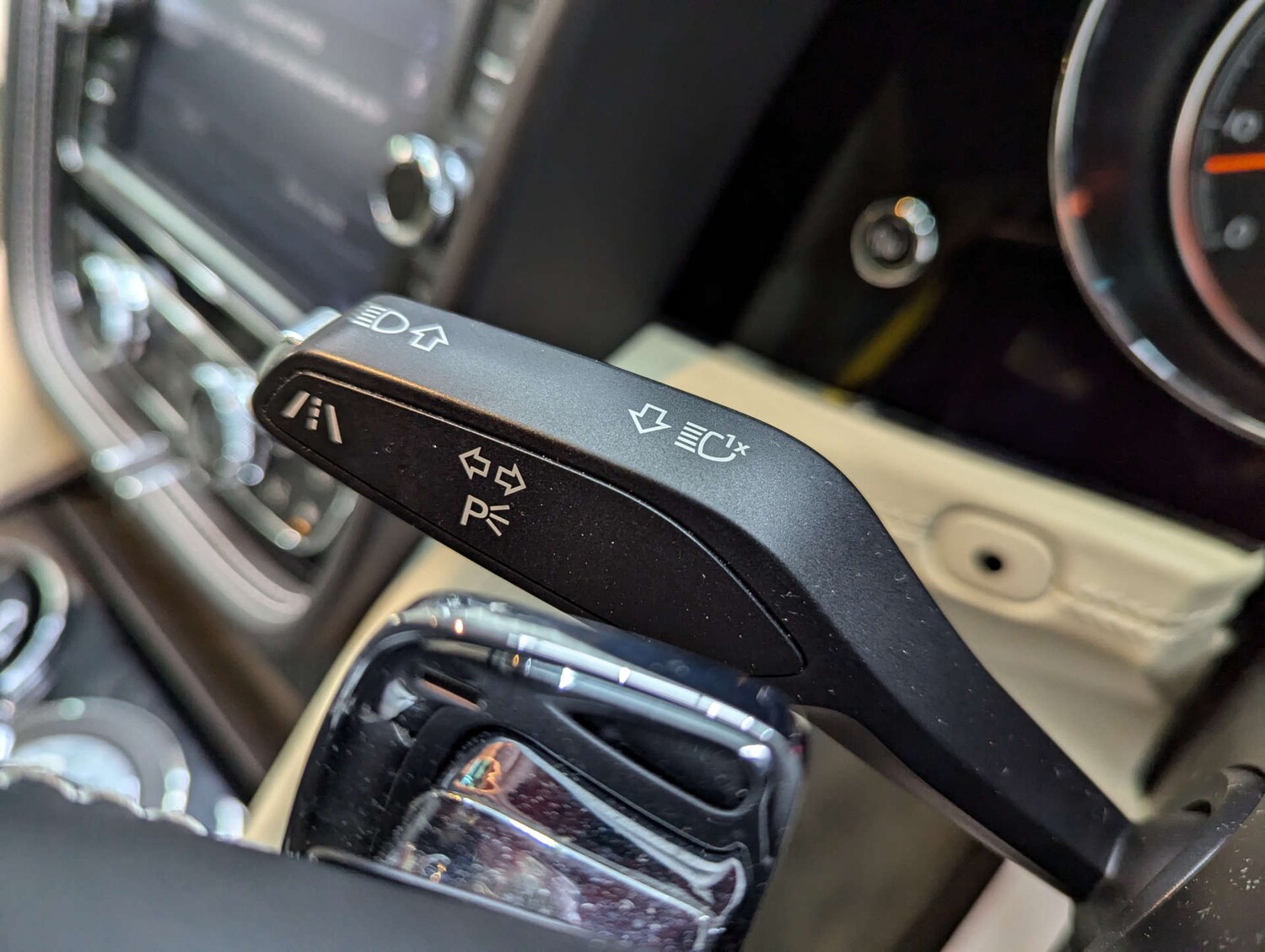 Used Bentley Bentayga 2017 for sale - 78078328: Photo 69