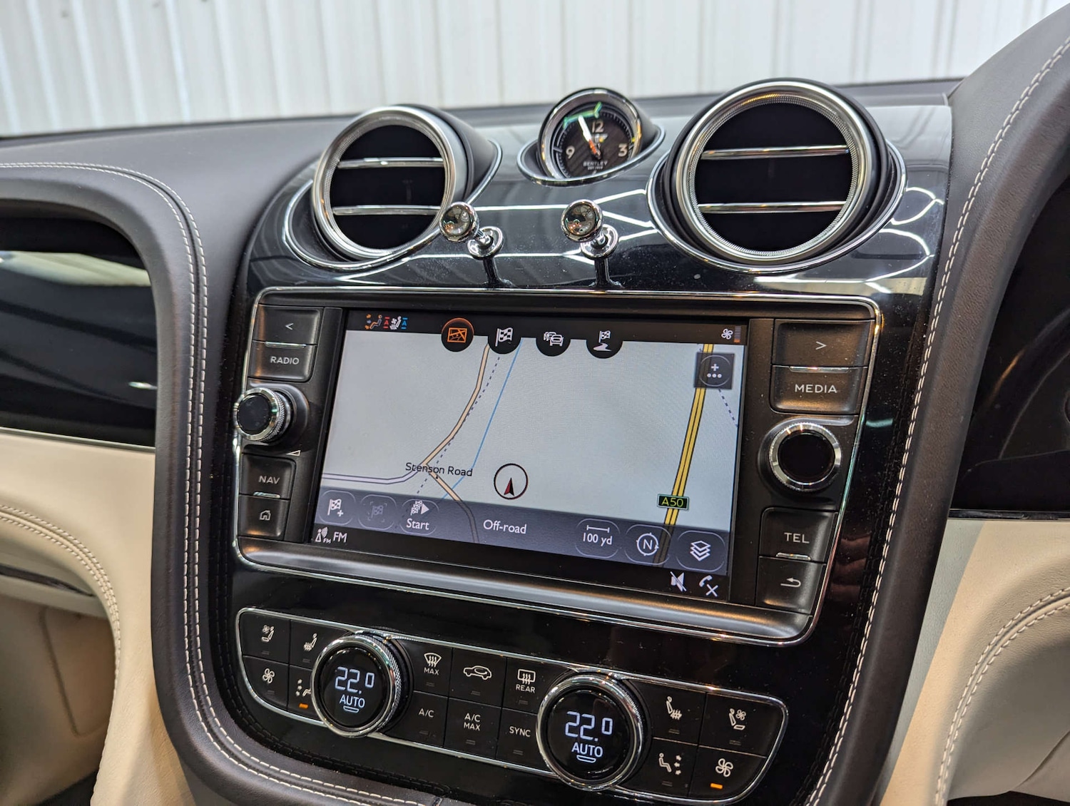 Used Bentley Bentayga 2017 for sale - 78078328: Photo 80