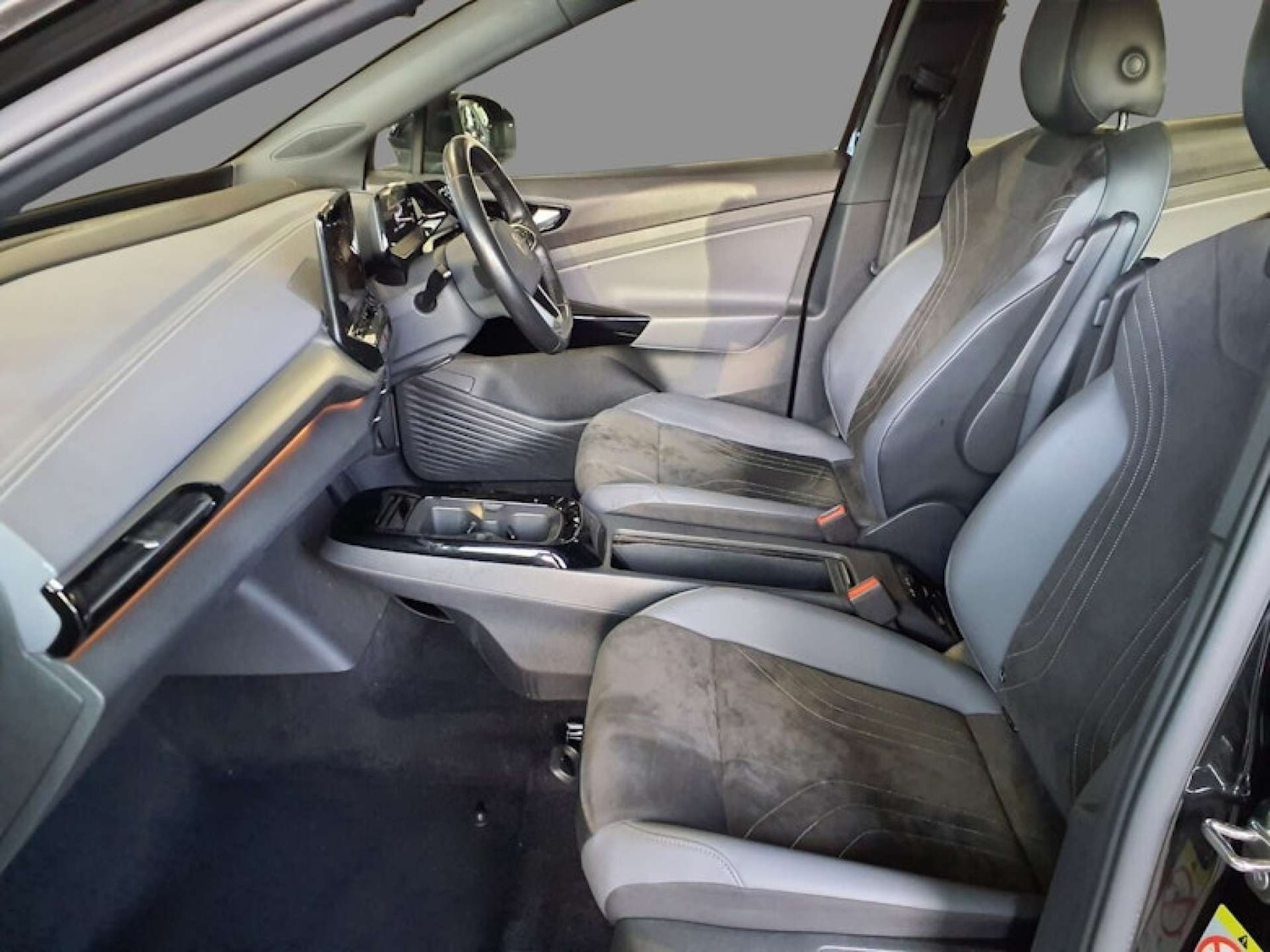 Used Volkswagen ID.4 2022 for sale - 76969204: Photo 4