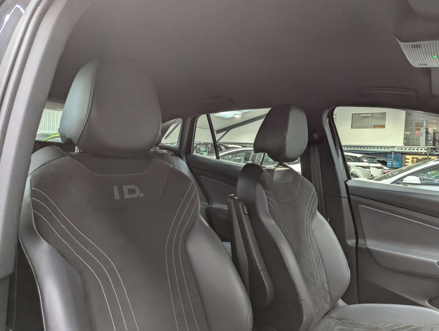 Used Volkswagen ID.4 2022 for sale - 76969204: Photo 51