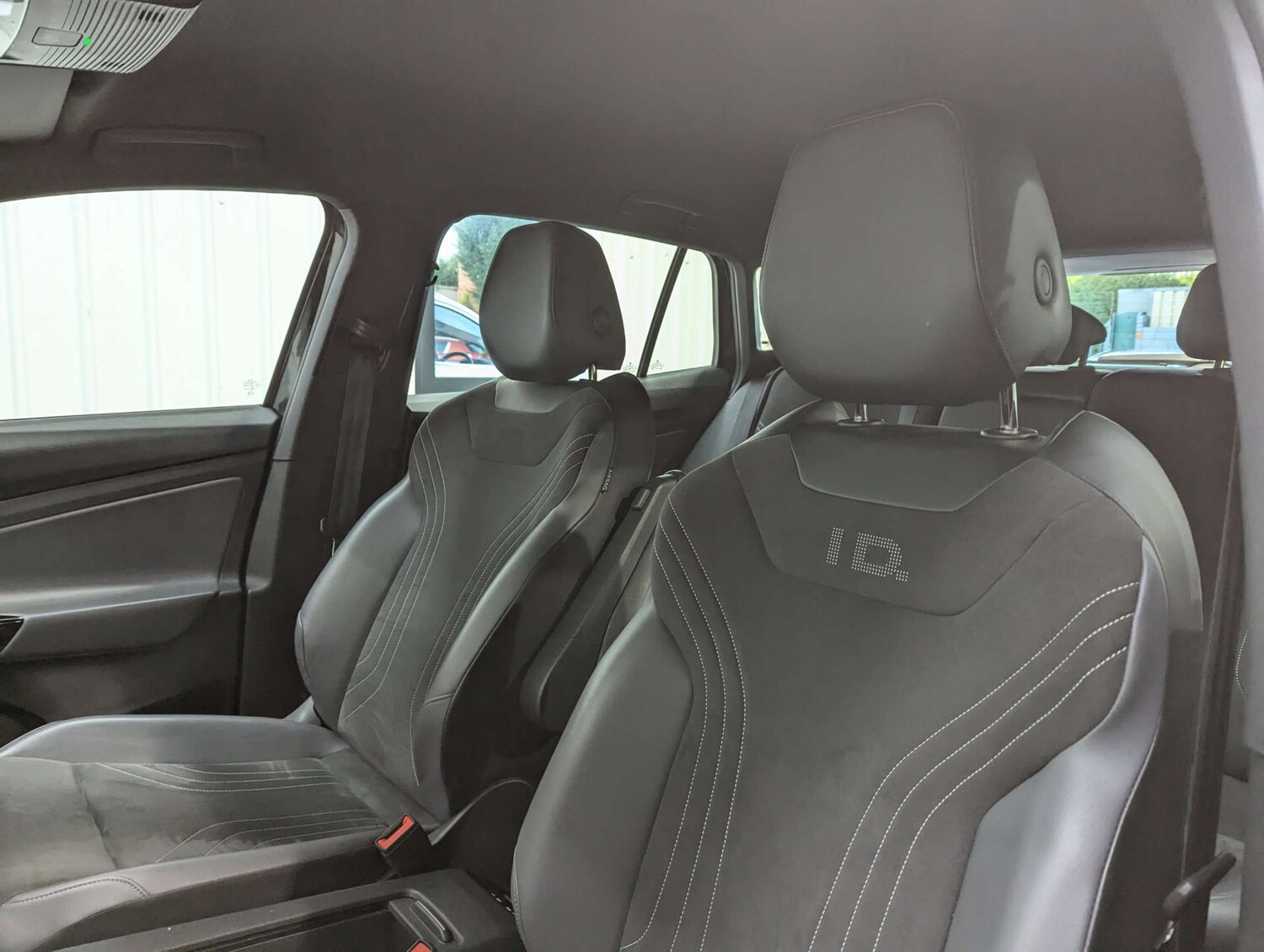 Used Volkswagen ID.4 2022 for sale - 76969204: Photo 57