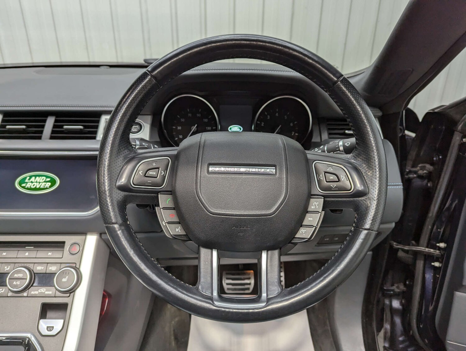 Used Land Rover Range Rover Evoque 2016 for sale - 77195904: Photo 71