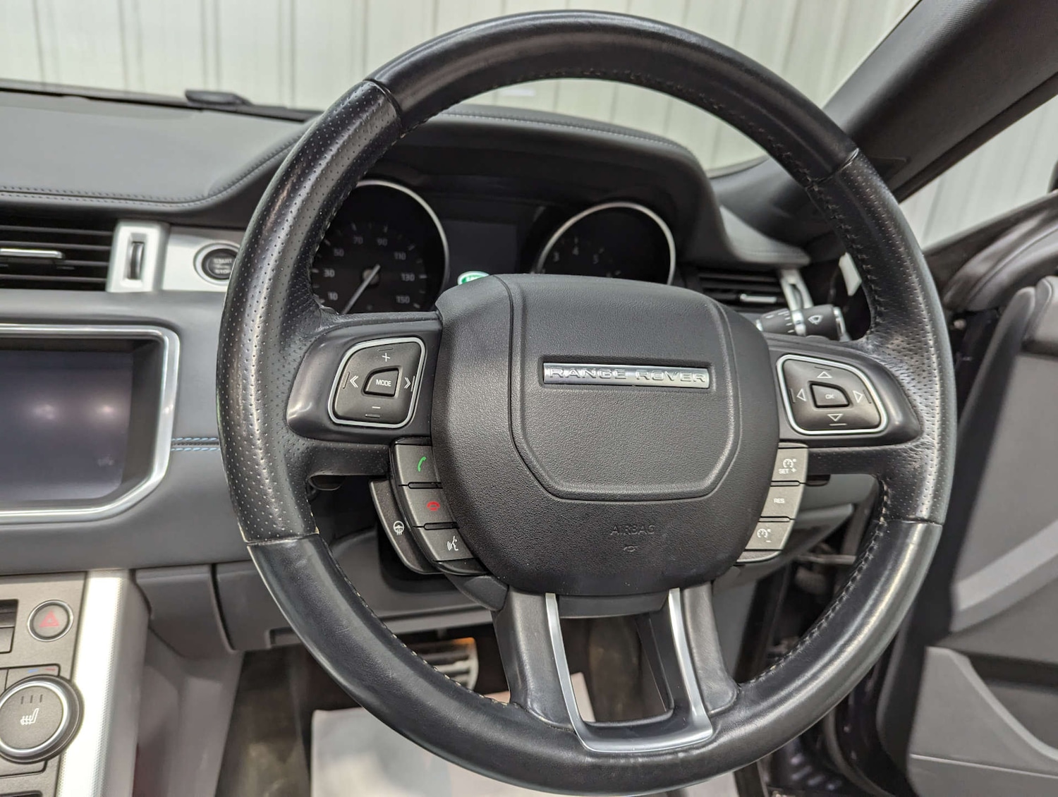 Used Land Rover Range Rover Evoque 2016 for sale - 77195904: Photo 75