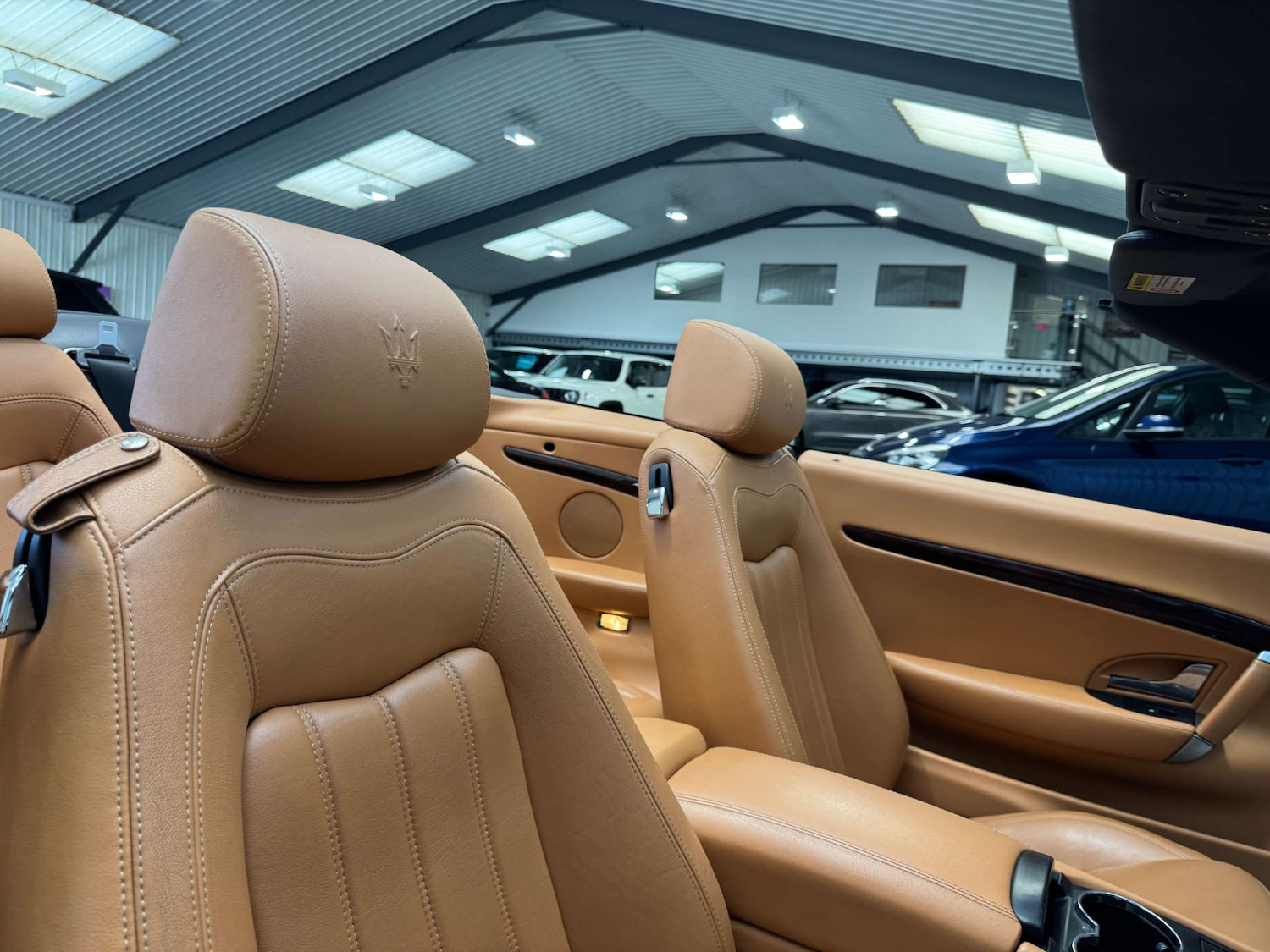 Used Maserati GranCabrio 2010 for sale - 77137451: Photo 51