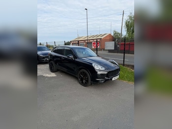 Used Porsche Cayenne 2016 for sale - 78571897: Photo