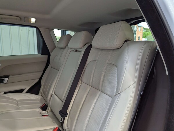 Used Land Rover Range Rover Sport 2016 for sale - 76080219: Photo 70