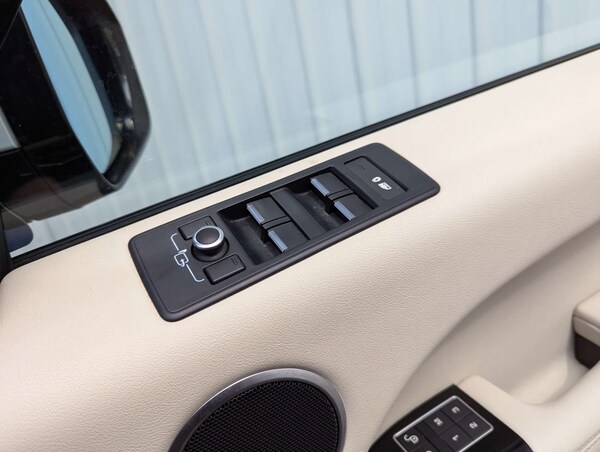 Used Land Rover Range Rover Sport 2016 for sale - 76080219: Photo 82