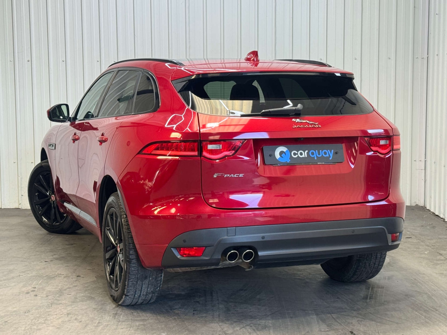 Used Jaguar F-Pace 2016 for sale - 76642985: Photo 11