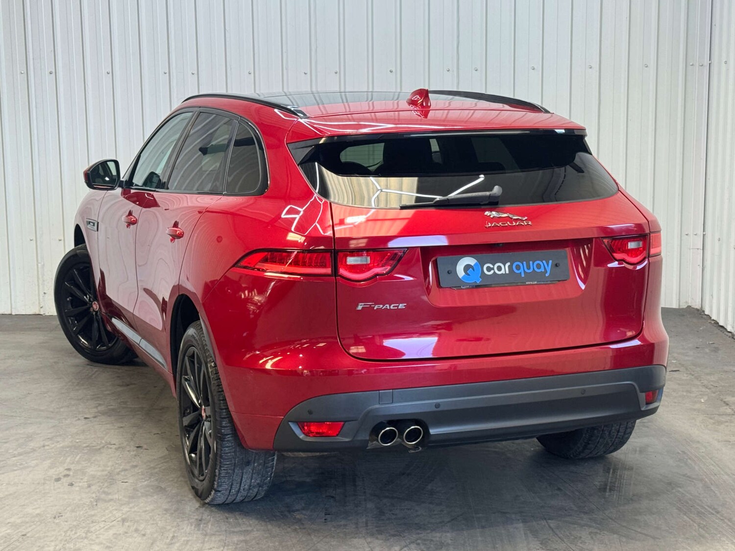 Used Jaguar F-Pace 2016 for sale - 76642985: Photo 12