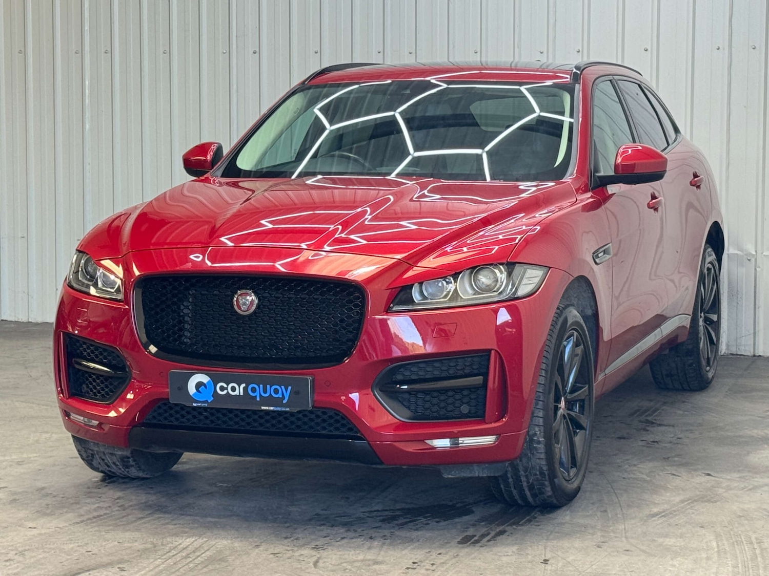 Used Jaguar F-Pace 2016 for sale - 76642985: Photo 26