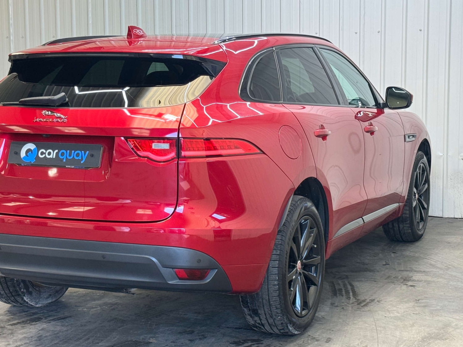 Used Jaguar F-Pace 2016 for sale - 76642985: Photo 37