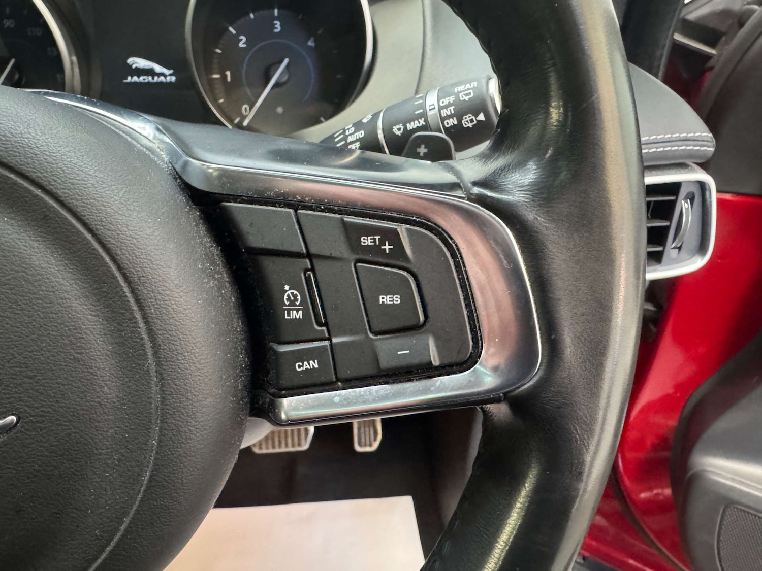 Used Jaguar F-Pace 2016 for sale - 76642985: Photo 78